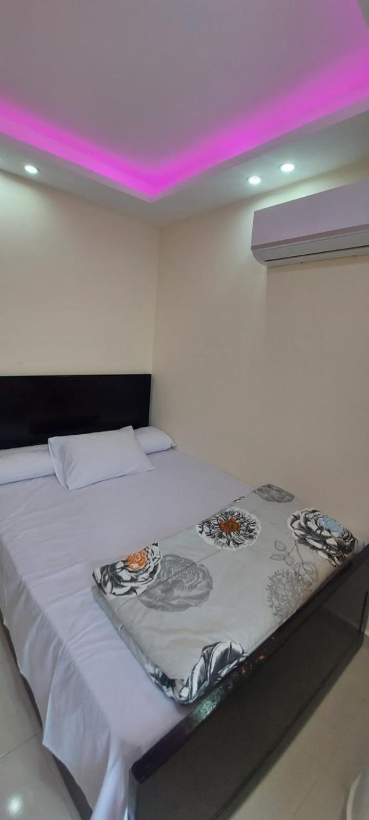 Casablanca Beach For Families And Couples Only Aparthotel Hurghada Rom bilde